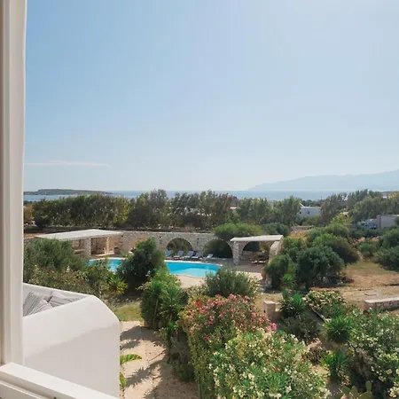 Chic With Pool, 5-min Walk To Apartment Santa Maria (Paros)
